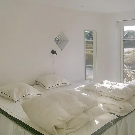 Four-bedroom Holiday Sonderhede 09 Дом отдыха *