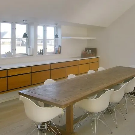 Four-bedroom Holiday Sonderhede 09 *