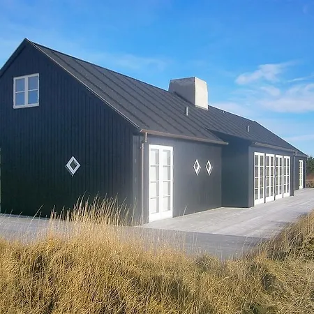 Four-bedroom Holiday Sonderhede 09 Дом отдыха *